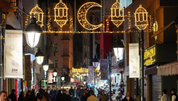 FATSA RAMAZAN IŞIKLARIYLA AYDINLANDI